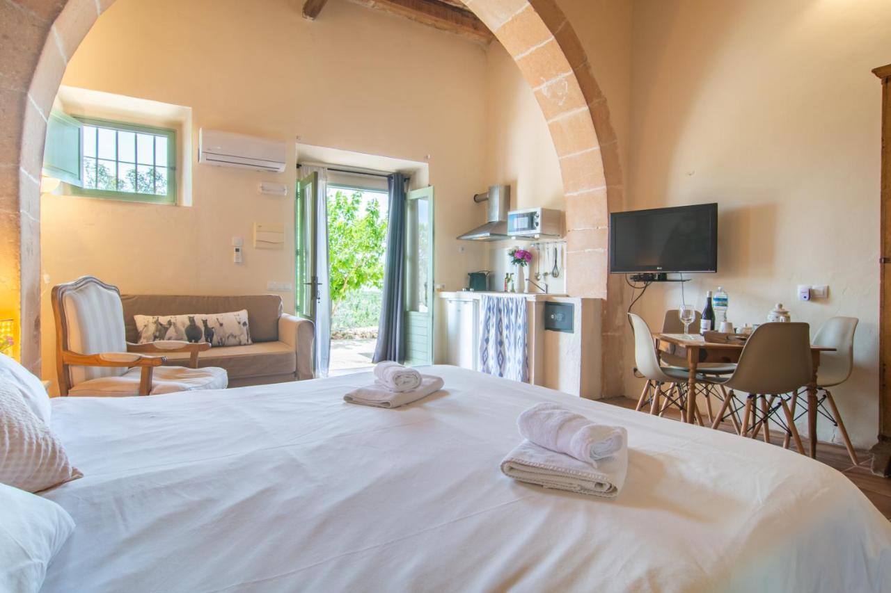 Finca Agroturismo Es Pujol 桑坦伊 外观 照片